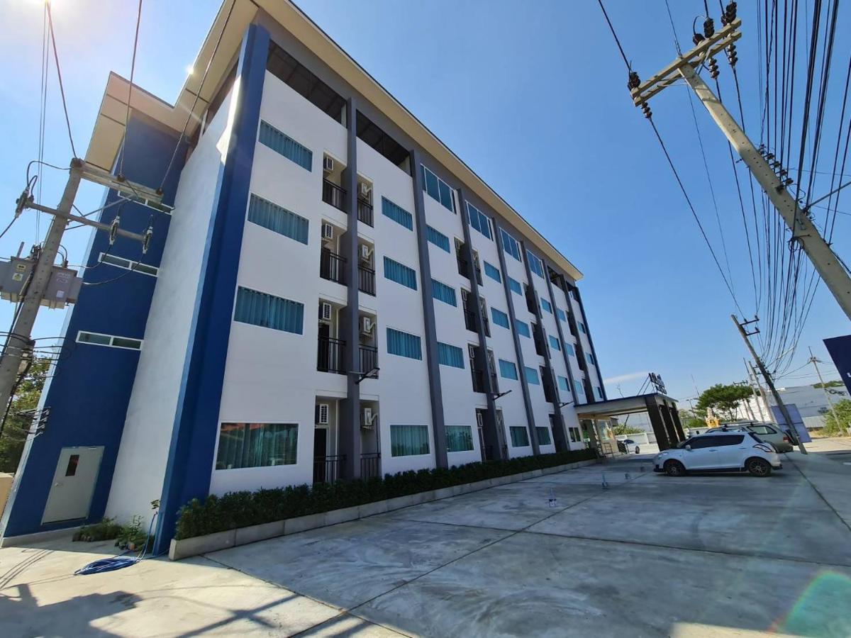 The Charlotte Smart Hotel Lopburi Exterior photo